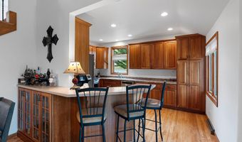 3547 N WINDWARD Ln, Appleton, WI 54911