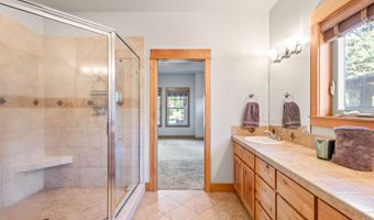 1562 NW Lepage Pl, Bend, OR 97703