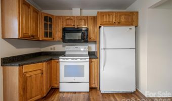 52 Blake Dr, Arden, NC 28704