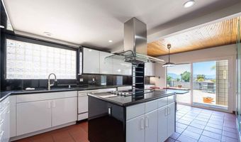 5629 Rainbow Crest Dr, Agoura Hills, CA 91301