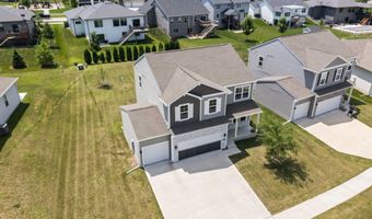 605 Ellis Cir, Adel, IA 50003