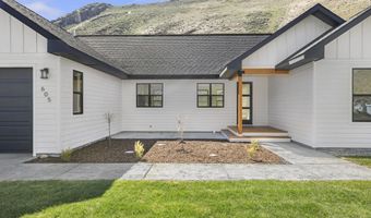 605 Rosewood Dr, Bellevue, ID 83313