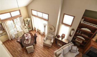 1699 Glade Dr SW, Altoona, IA 50009