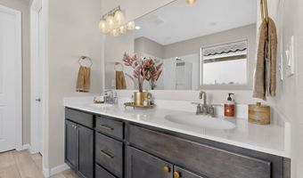 6109 Nauman Dr SE, Albuquerque, NM 87106