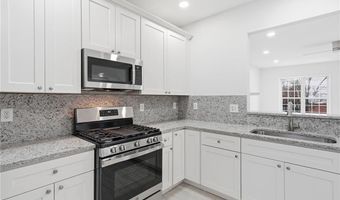 3349 Lathenview Ct, Alpharetta, GA 30004