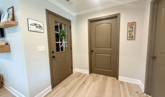 444 Granite Cir, Albertville, AL 35950