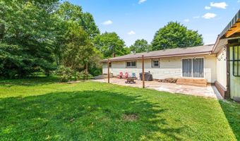 1239 Dossett St, Athens, TN 37303