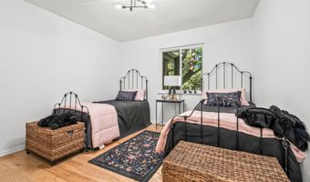 4720 Nirvana Dr, Adrian, MI 49221