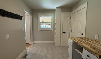 24 Shoemaker Cir, Batesville, AR 72501