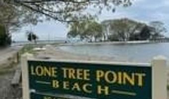 63 Duck Cove Rd, North Kingstown, RI 02852