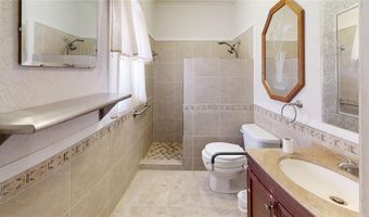 525 S Lake Murray Dr, Ardmore, OK 73401