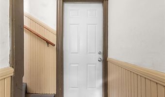 9 Southern St, Cranston, RI 02920