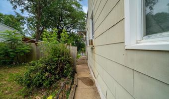 3223 STRICKLAND St, Baltimore, MD 21229