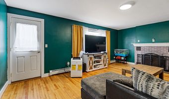 304 Eastern Ave, Augusta, ME 04330