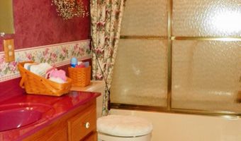 2818 Dixie Hwy, Bedford, IN 47421