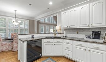 1614 Pinnacle Point Dr, Alcoa, TN 37701
