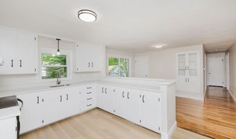 24 Sagamore, Attleboro, MA 02703