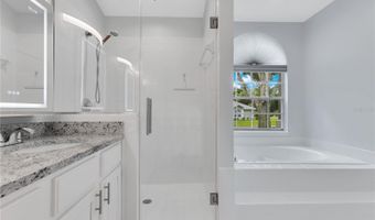 651 OAK HOLLOW Way, Altamonte Springs, FL 32714