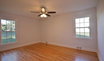 316 FARM Rd, Aberdeen, MD 21001