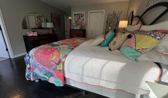 2499 Crestwood Dr, Adrian, MI 49221