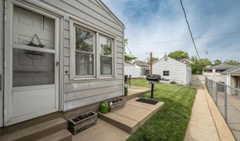 6615 Mardel Ave, St. Louis, MO 63109