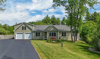 16 Palm Ln, Alton, NH 03809
