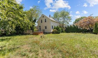 217 Bay View Ave, Cranston, RI 02905