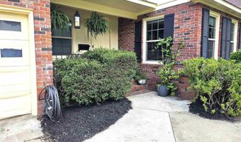 904 Sunnyhill Dr, Camden, SC 29020