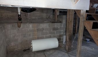 119 Park Ave, Allegan, MI 49010