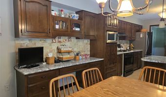 4631 Diane Dr, Ashtabula, OH 44004