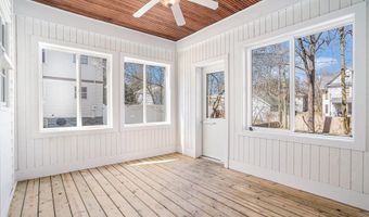318 Cutler St, Allegan, MI 49010
