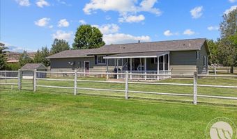 7 Cottonwood Way, Absarokee, MT 59001