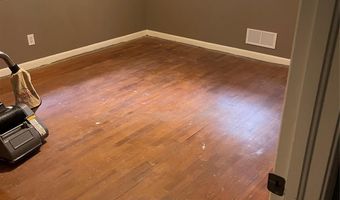 514 Crestview Dr, Albemarle, NC 28001