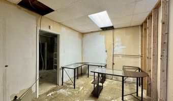 225 E Washington Ave, Athens, TN 37303