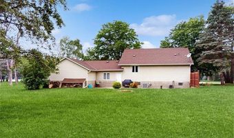 13993 Crosstown Blvd NW, Andover, MN 55304