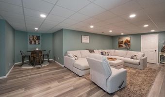 9199 50th St NW, Annandale, MN 55302