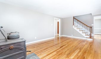 473 Lower Ln, Berlin, CT 06037