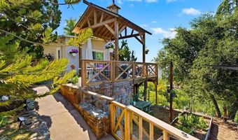 720 Sky Mountain Ln, Alpine, CA 91901