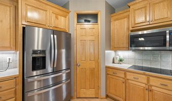 15020 Uplander St NW, Andover, MN 55304