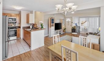 545 Mananai Pl 28R, Honolulu, HI 96818