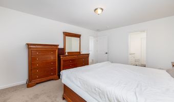 51 Gillette Way 51, Bristol, CT 06010