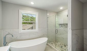 443 Fremont Ave, Bayville, NJ 08721