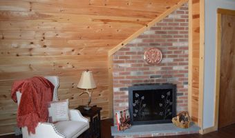 19 Castle Ln, Becket, MA 01223