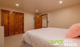 9 Falcon Dr, Cody, WY 82414