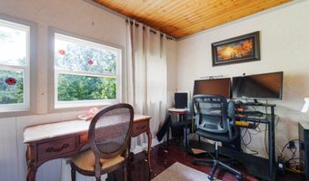 6628 Bateman Ln, Athens, OH 45701