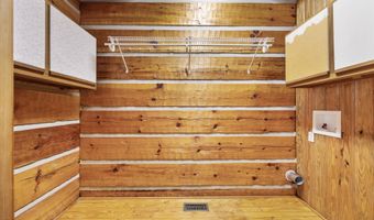 1793 Cherokee Dr, Bean Station, TN 37708