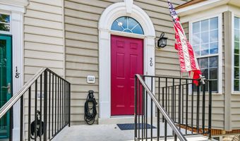 20 HARBOUR HEIGHTS Dr 20, Annapolis, MD 21401