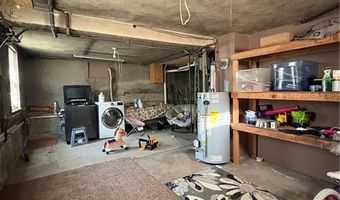 92 Irons Ave, Johnston, RI 02919
