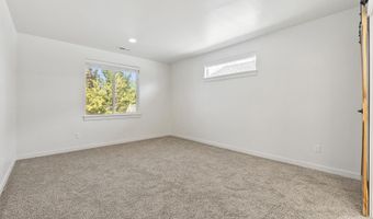 120 S Voyage Ave, Caldwell, ID 83605