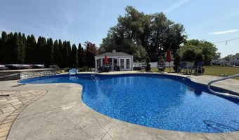 7 Hammerstone Ln, Altamont, NY 12009